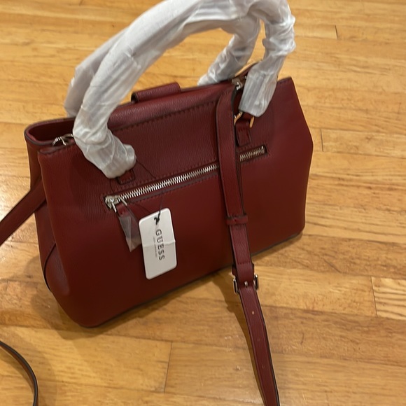 Guess Burgundy handbag - Picture 3 of 8